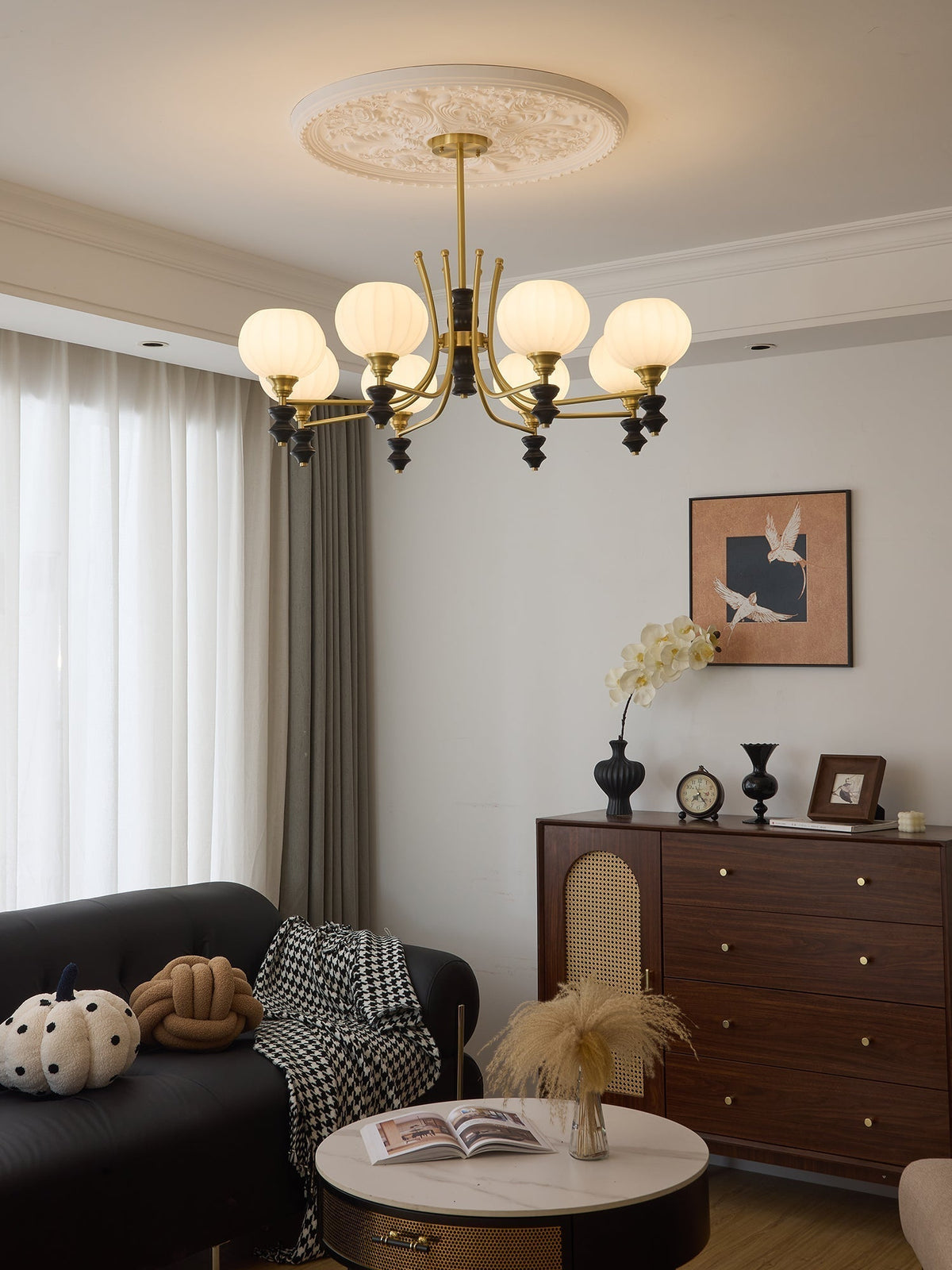 Zavenen lampadario Eleganza vintage in legno e ottone