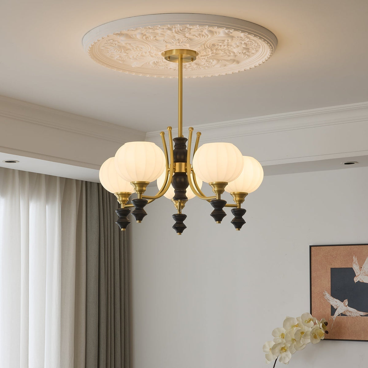 Zavenen lampadario Eleganza vintage in legno e ottone
