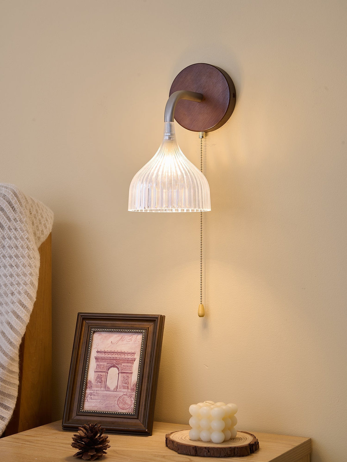 Cimararae Elegance lampada da parete in legno classico