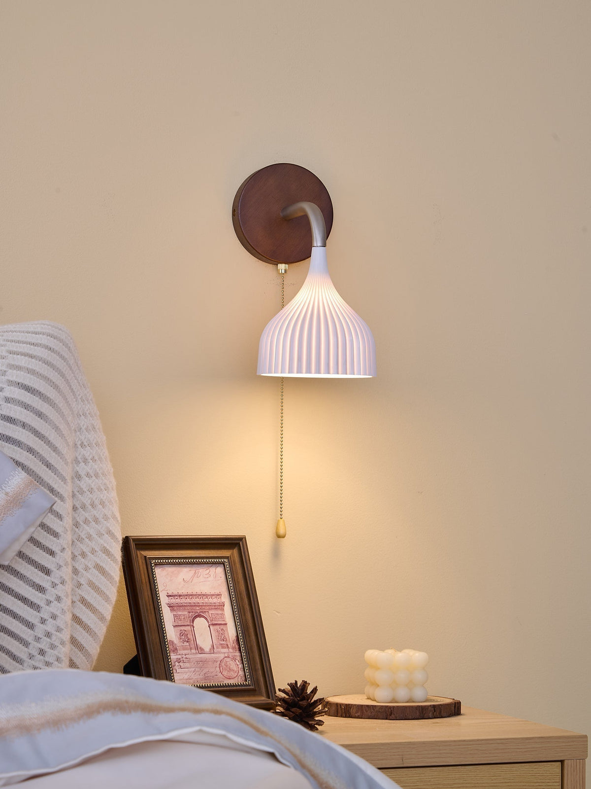 Cimararae Elegance lampada da parete in legno classico