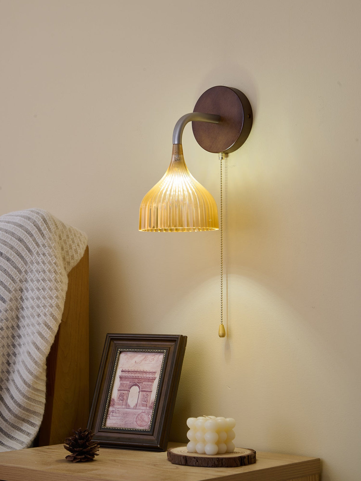 Cimararae Elegance lampada da parete in legno classico