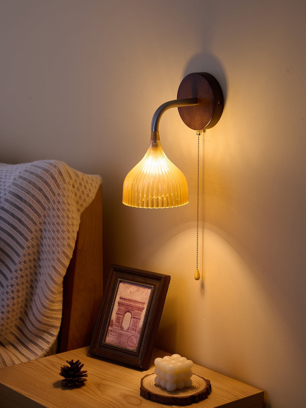 Cimararae Elegance lampada da parete in legno classico