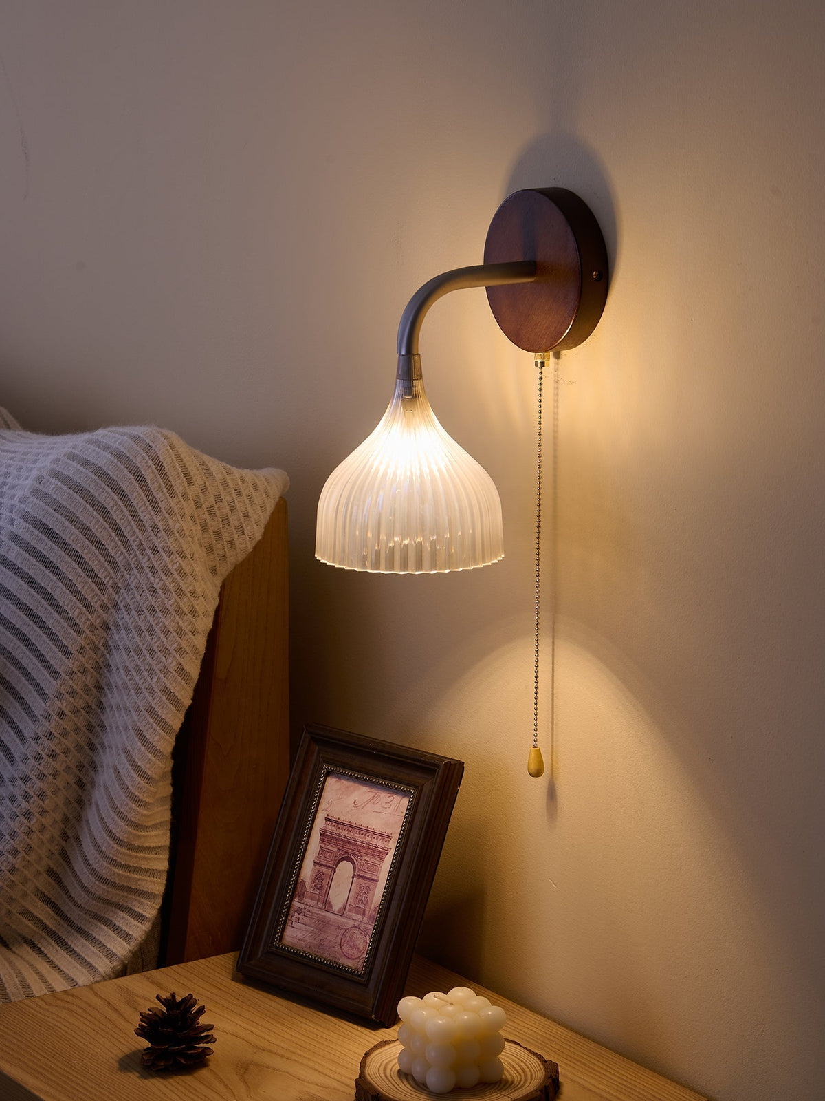 Cimararae Elegance lampada da parete in legno classico