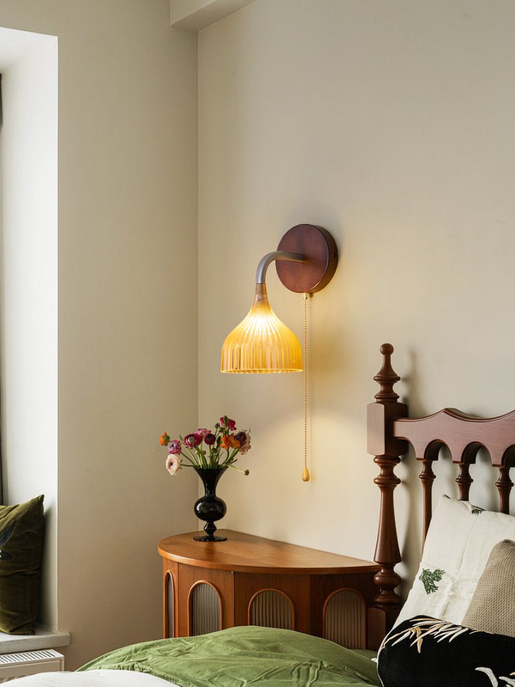Cimararae Elegance lampada da parete in legno classico