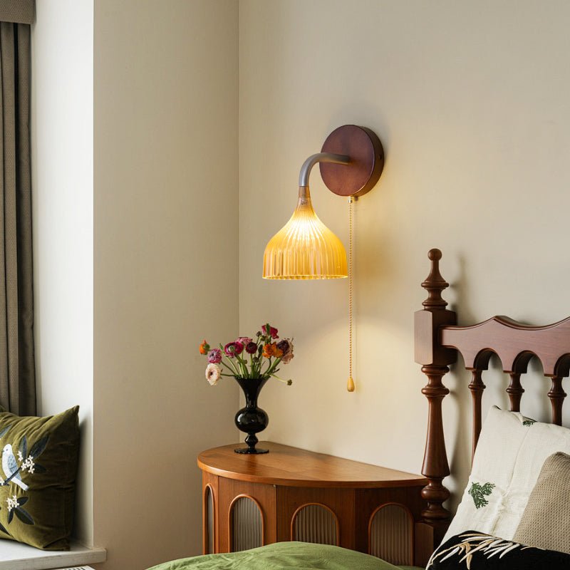Cimararae Elegance lampada da parete in legno classico