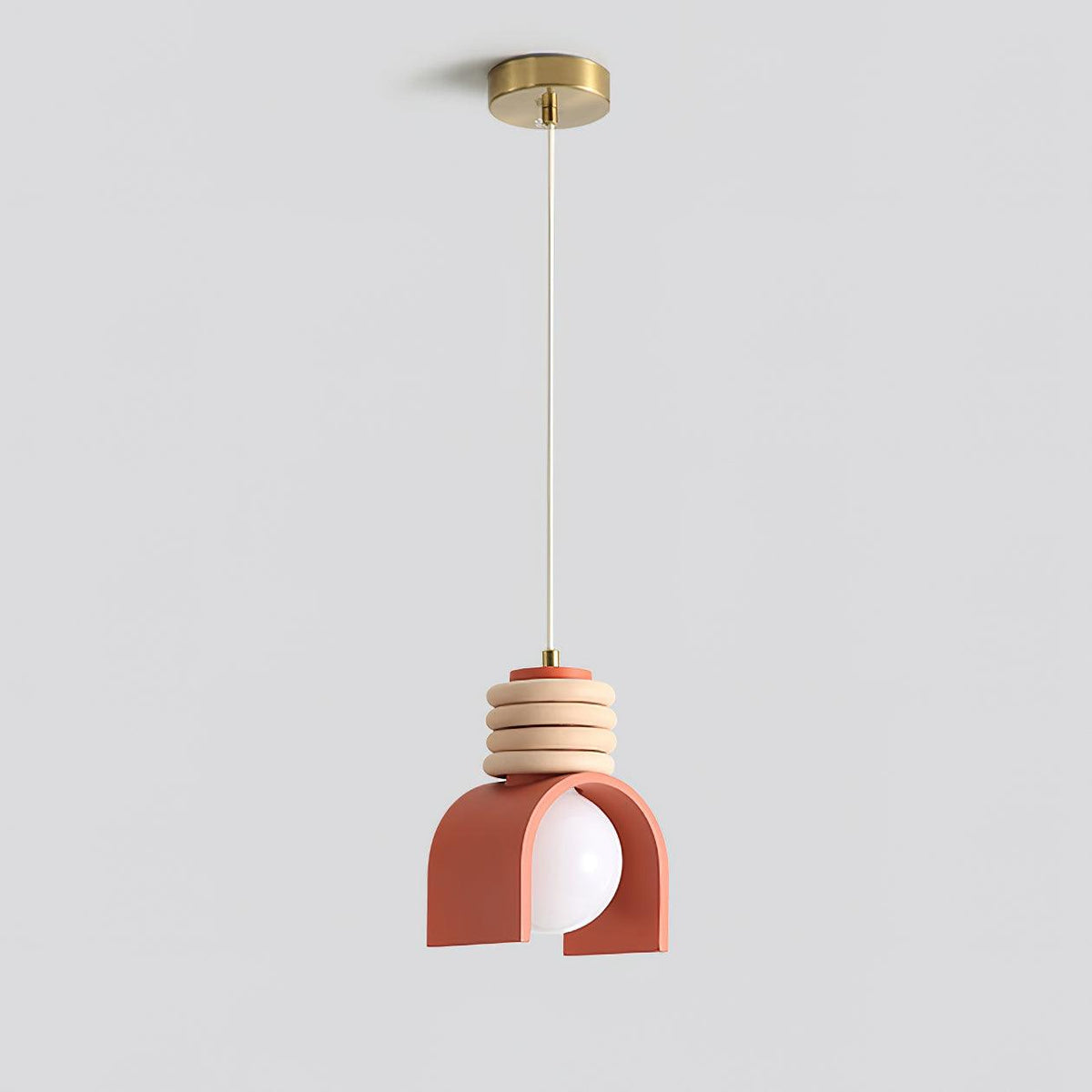 Lampada a sospensione con sfera in vetro per illuminare artisticamente le sale da pranzo