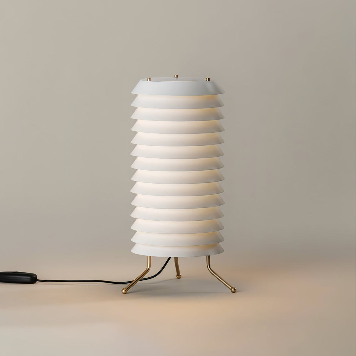 Orelelette lampada da tavolo Lattice Scandina