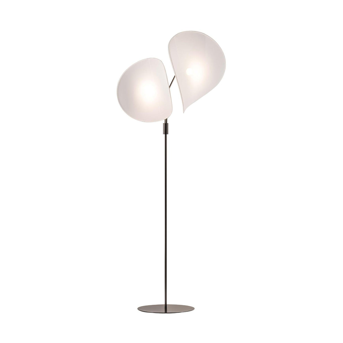 Linivora lampada da terra in tessuto moderno