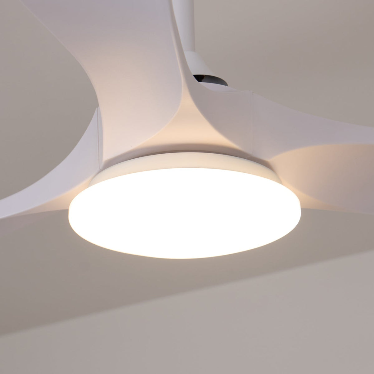Oriken Ventilatore da soffitto con luce minimalista