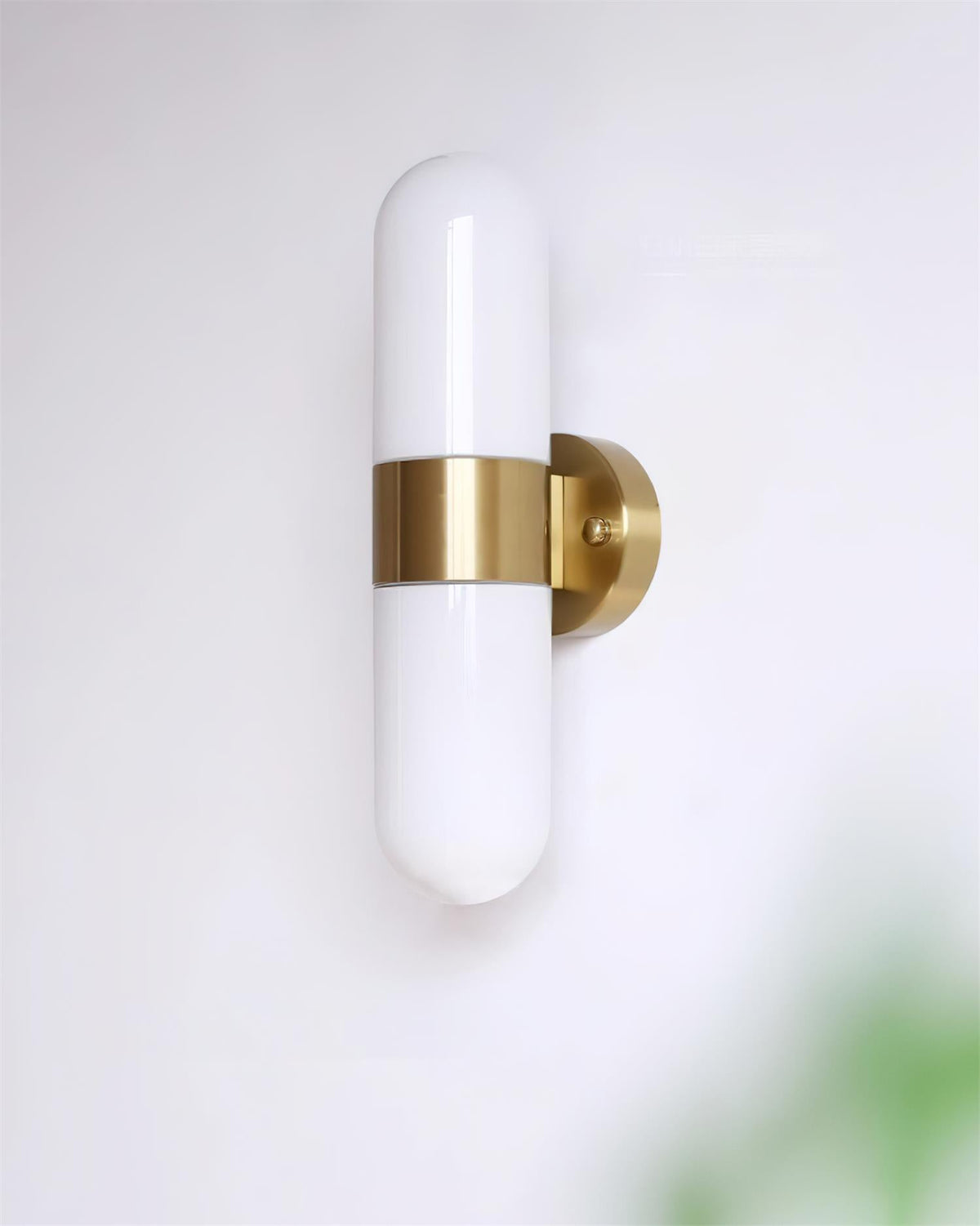 Lampada da parete in metallo e vetro, stile moderno minimalista verticale per camera da letto