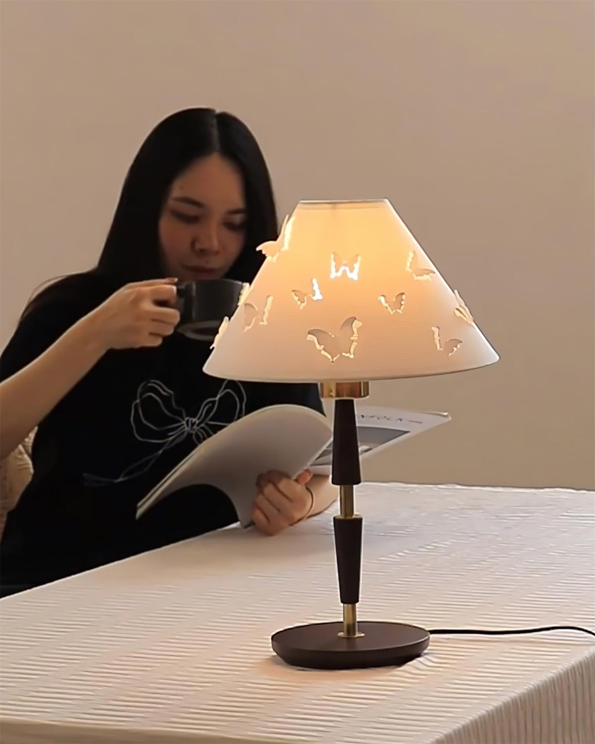 Lumuine lampada da tavolo