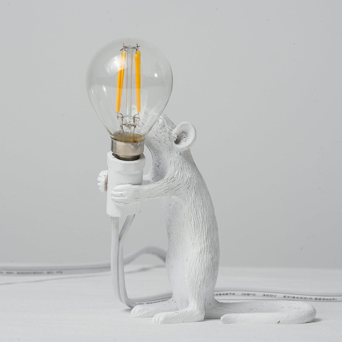 Kalinix lampada da tavolo in resina con Design Whimsical