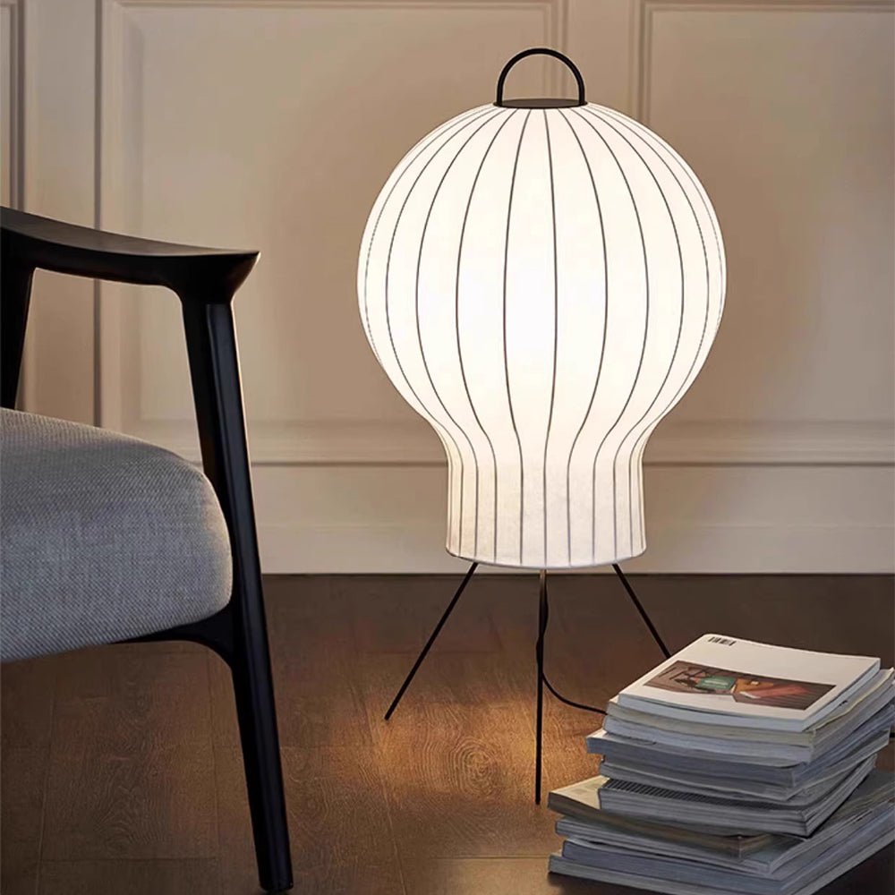 Balloon lampada da terra minimalista in Seta a globo