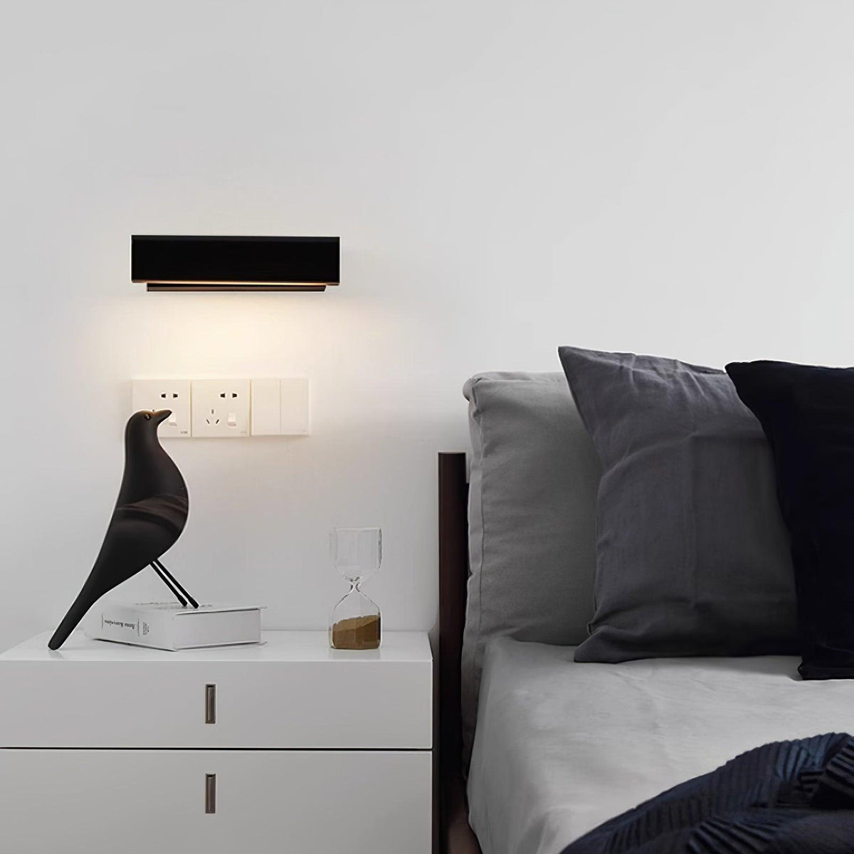 Lampada da parete regolabile in alluminio per camera da letto e soggiorno