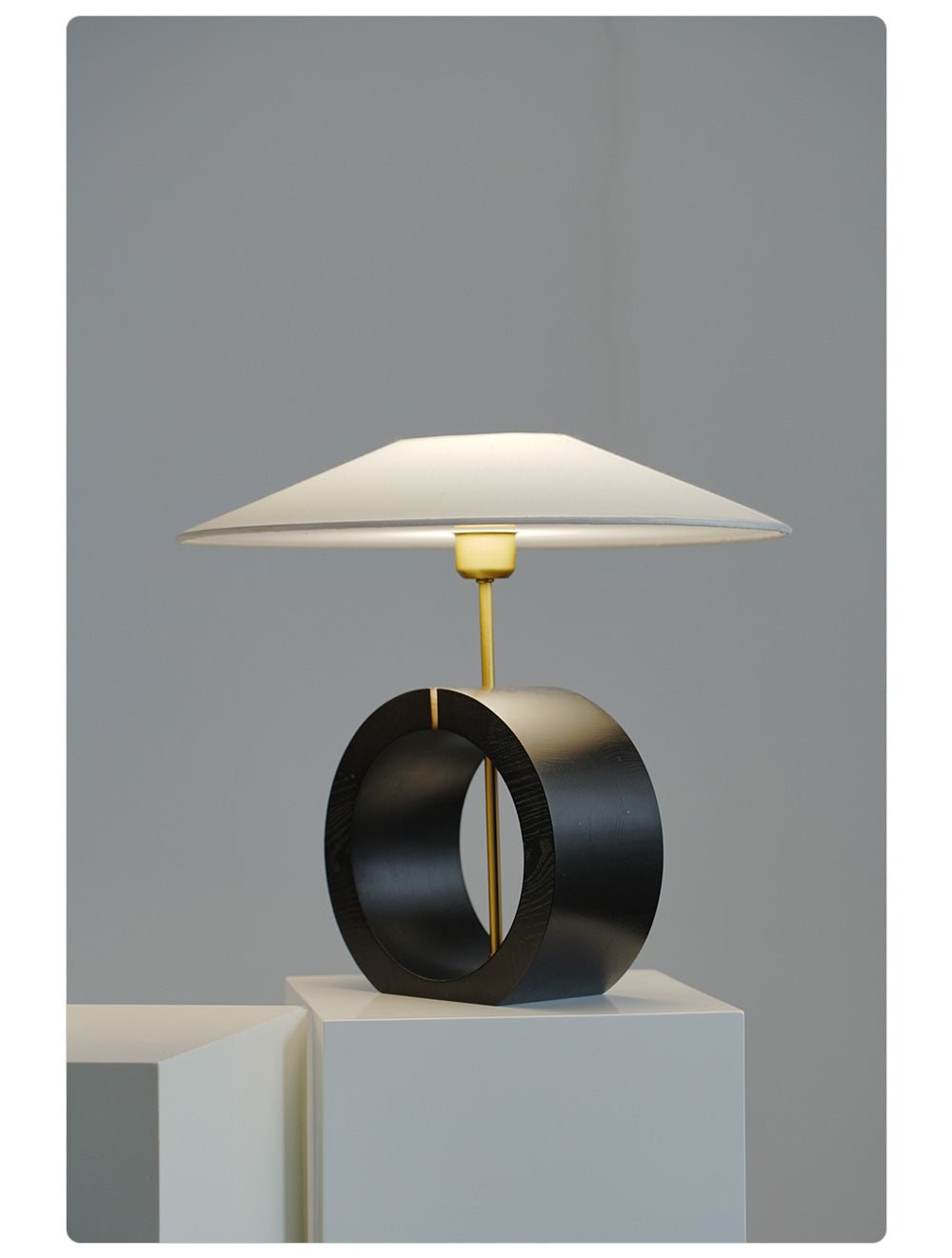Arvek lampada da tavolo