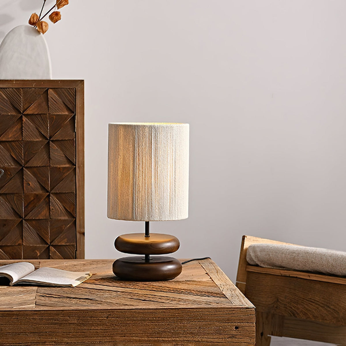 Morgan lampada da tavolo in legno minimalista