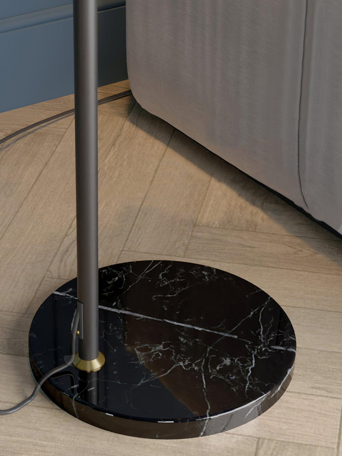 Tild lampada da terra in legno e Silicone
