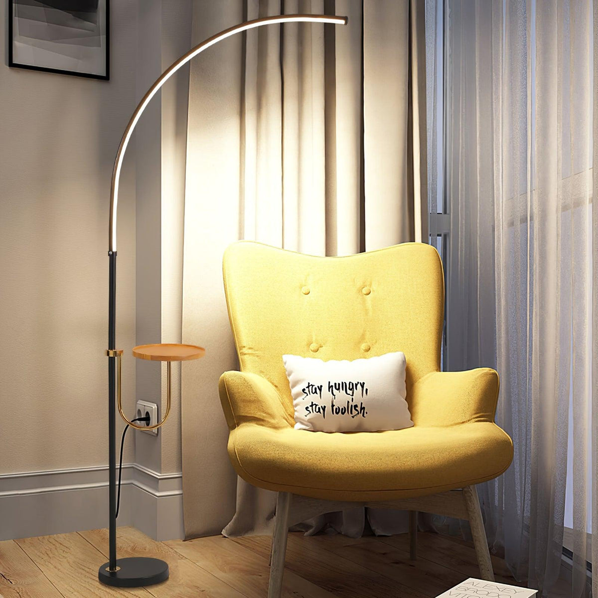 Tild lampada da terra in legno e Silicone