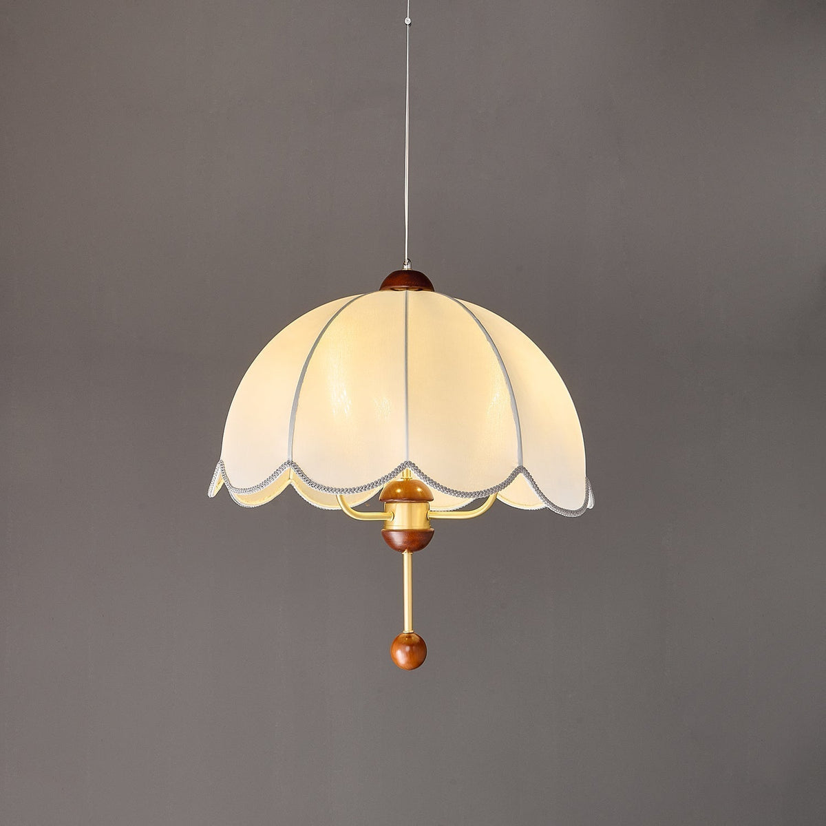 Varaeia Eleganza vintage in tessuto e legno lampada a sospensione