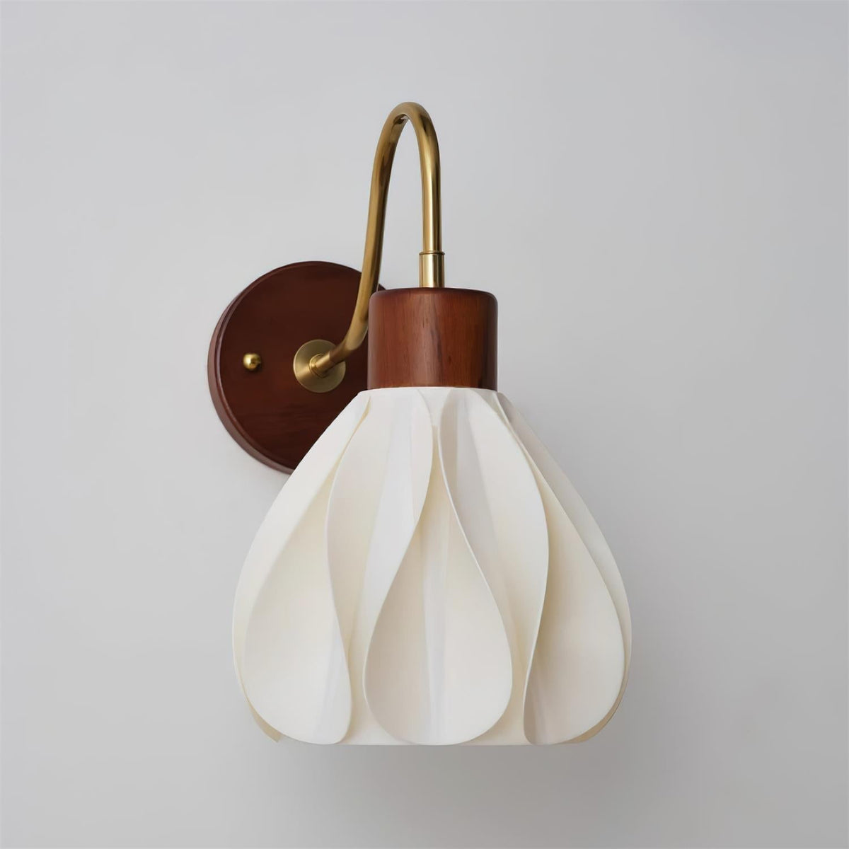 Pivona lampada da parete in vetro
