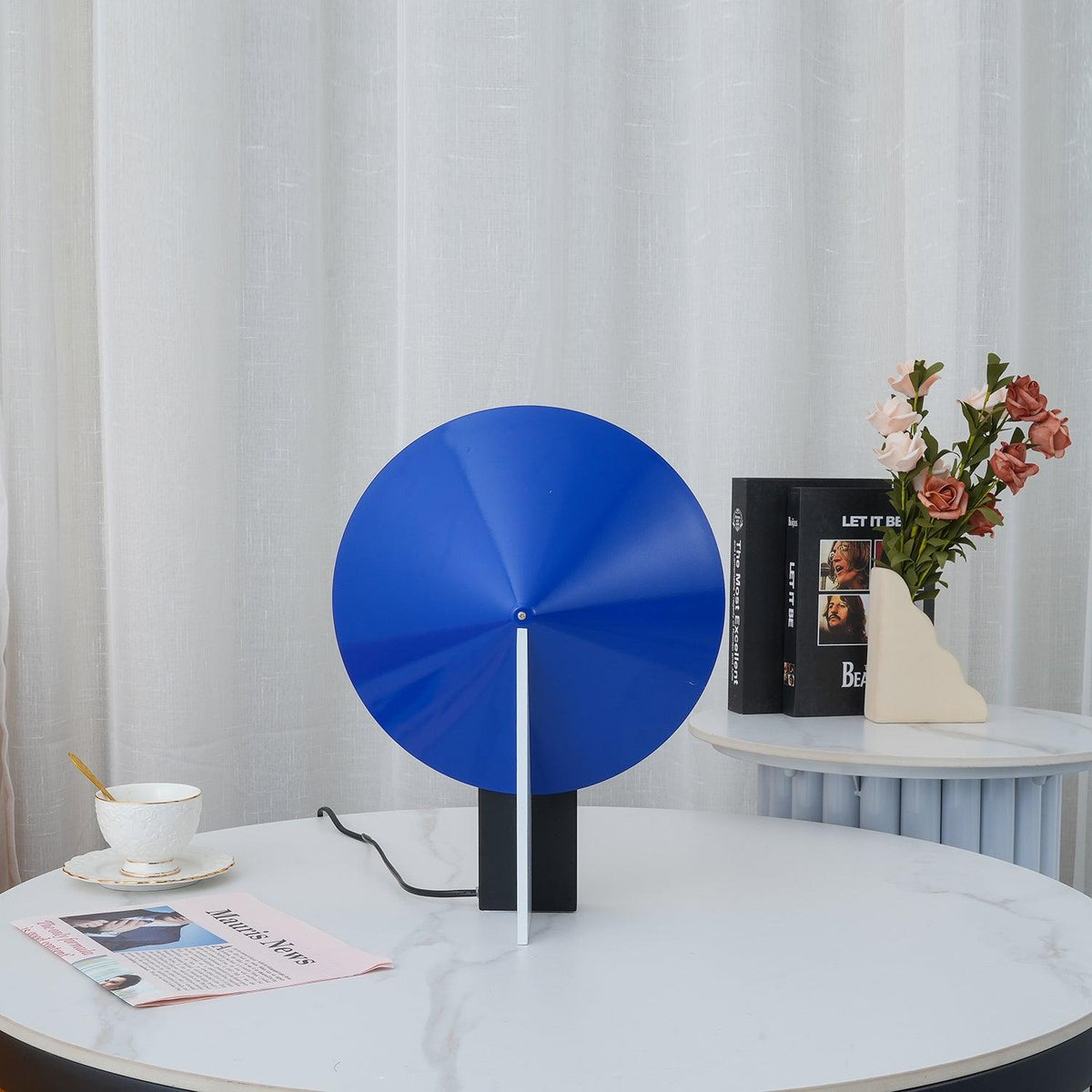 Cis lampada da tavolo minimalista