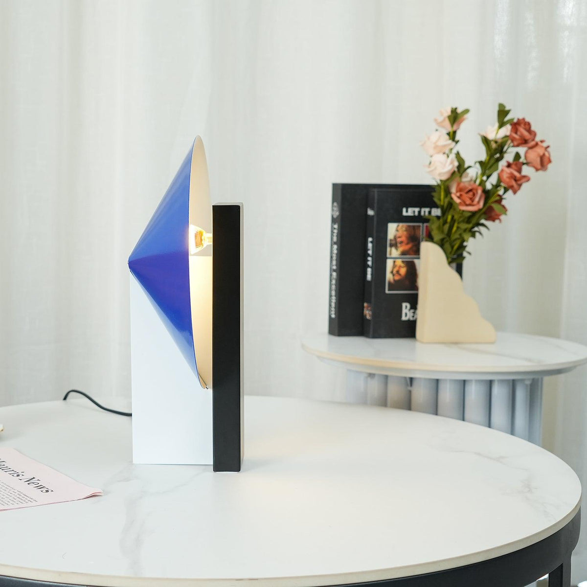 Cis lampada da tavolo minimalista