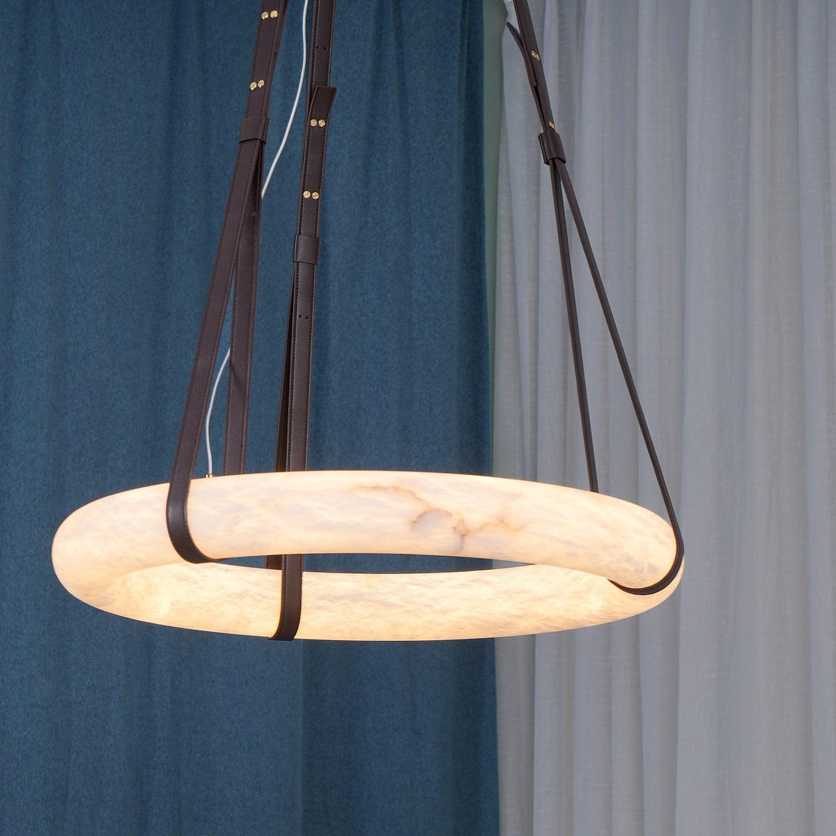 Lixor lampadario alabastro Cinghia in Pelle Versione a