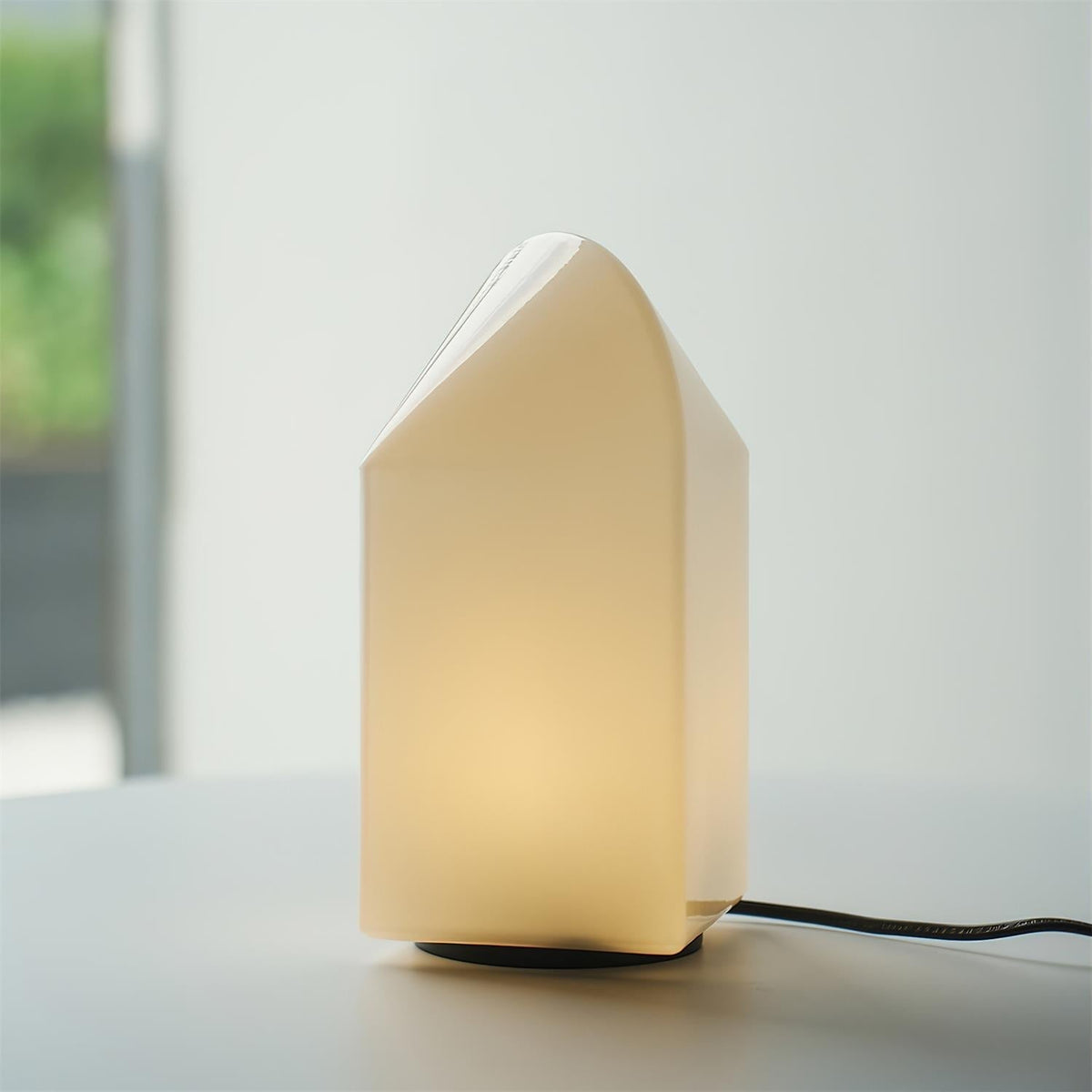 Avenuira lampada da tavolo