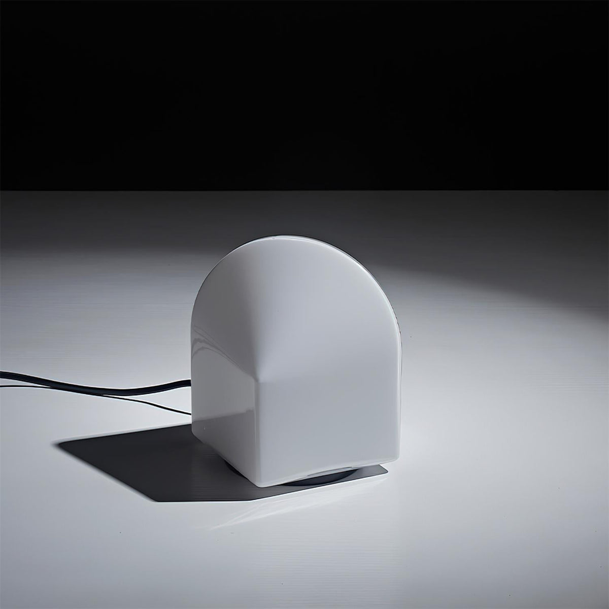 Avenuira lampada da tavolo