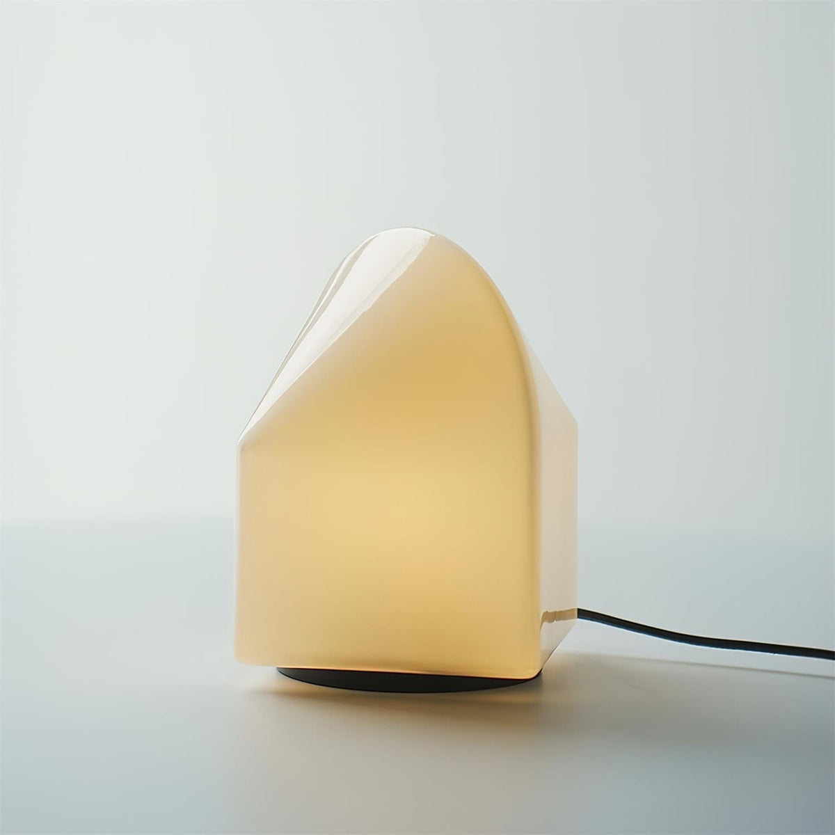 Avenuira lampada da tavolo