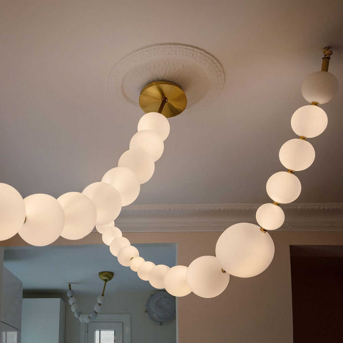 Kanell lampadario in ottone Sputnik