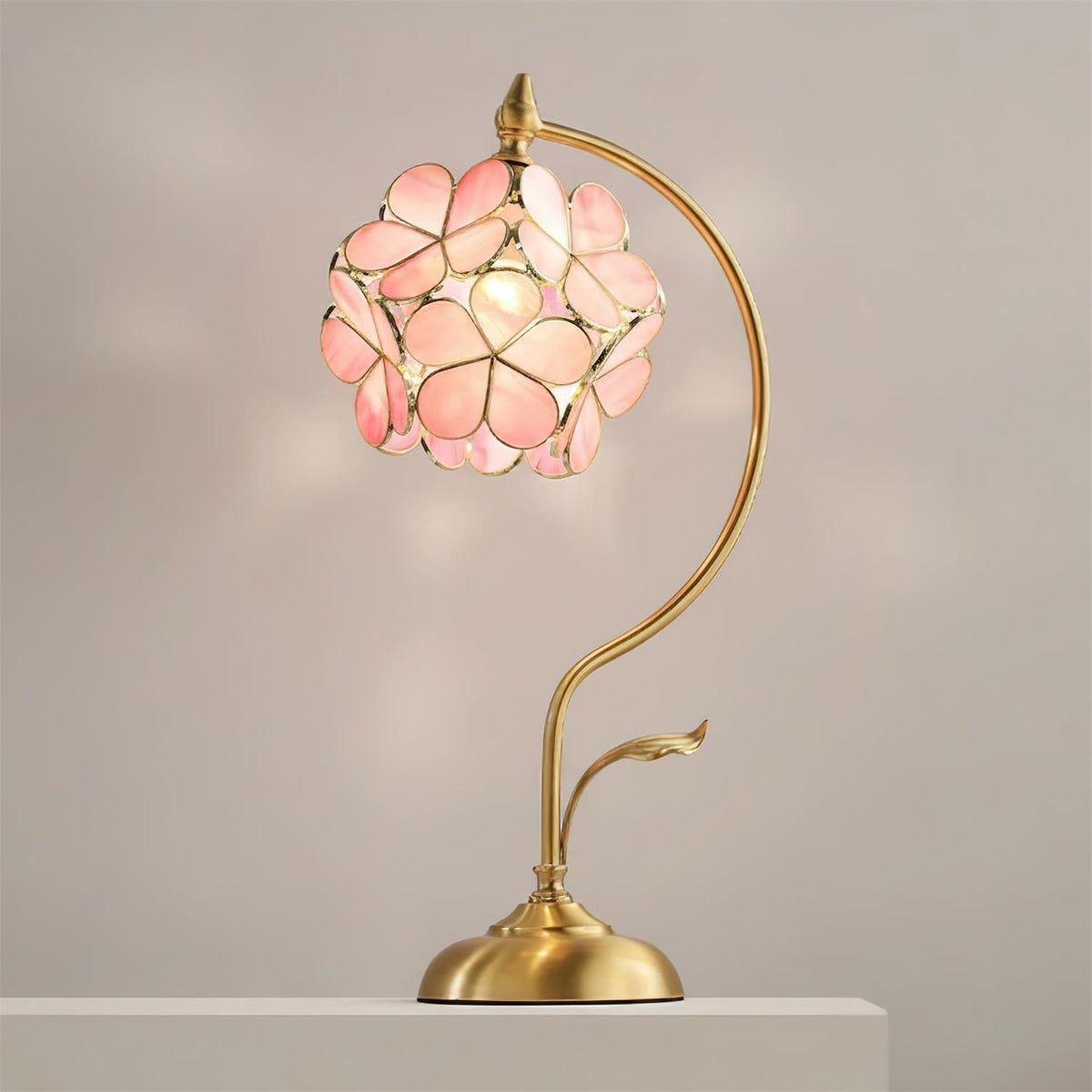 Terienaya lampada da tavolo