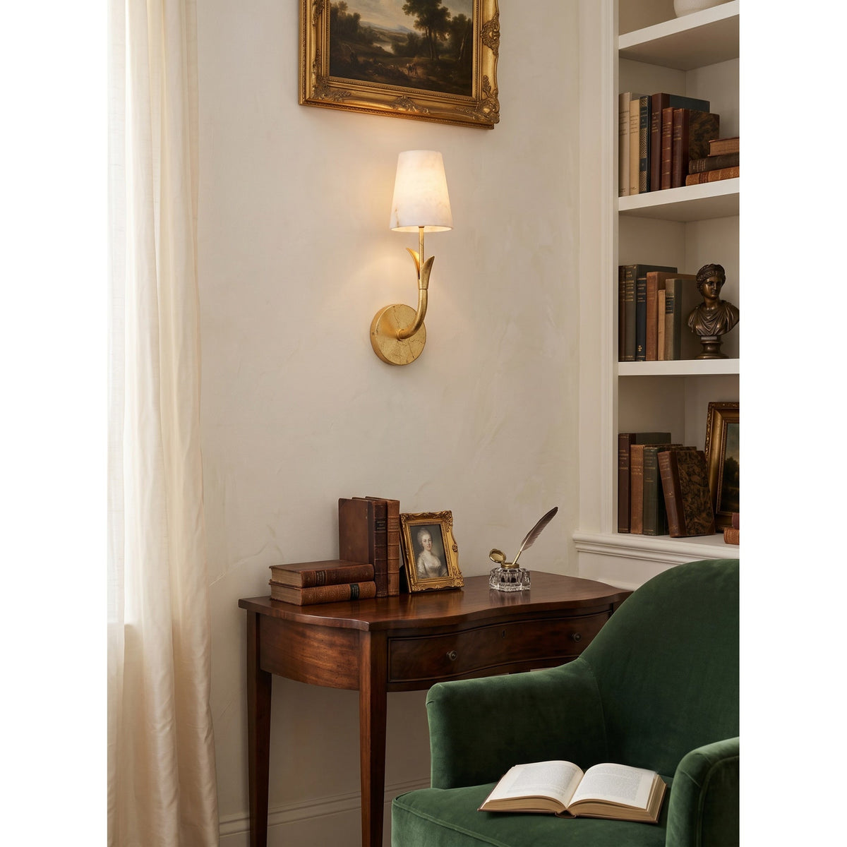 Luminella applique