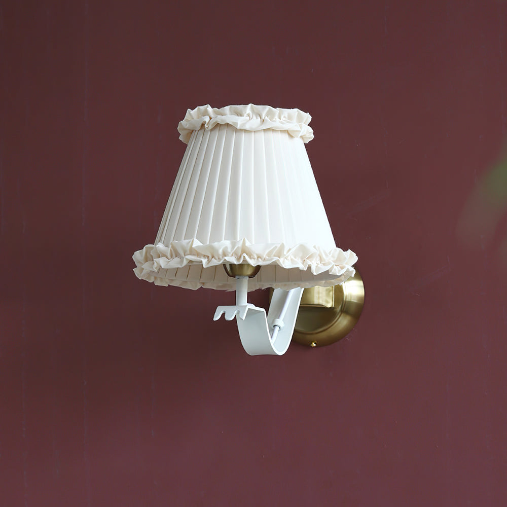 Isabella applique