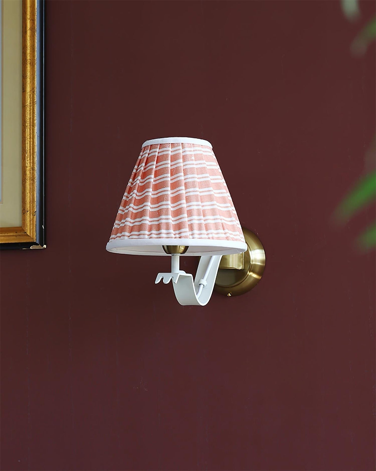 Isabella applique