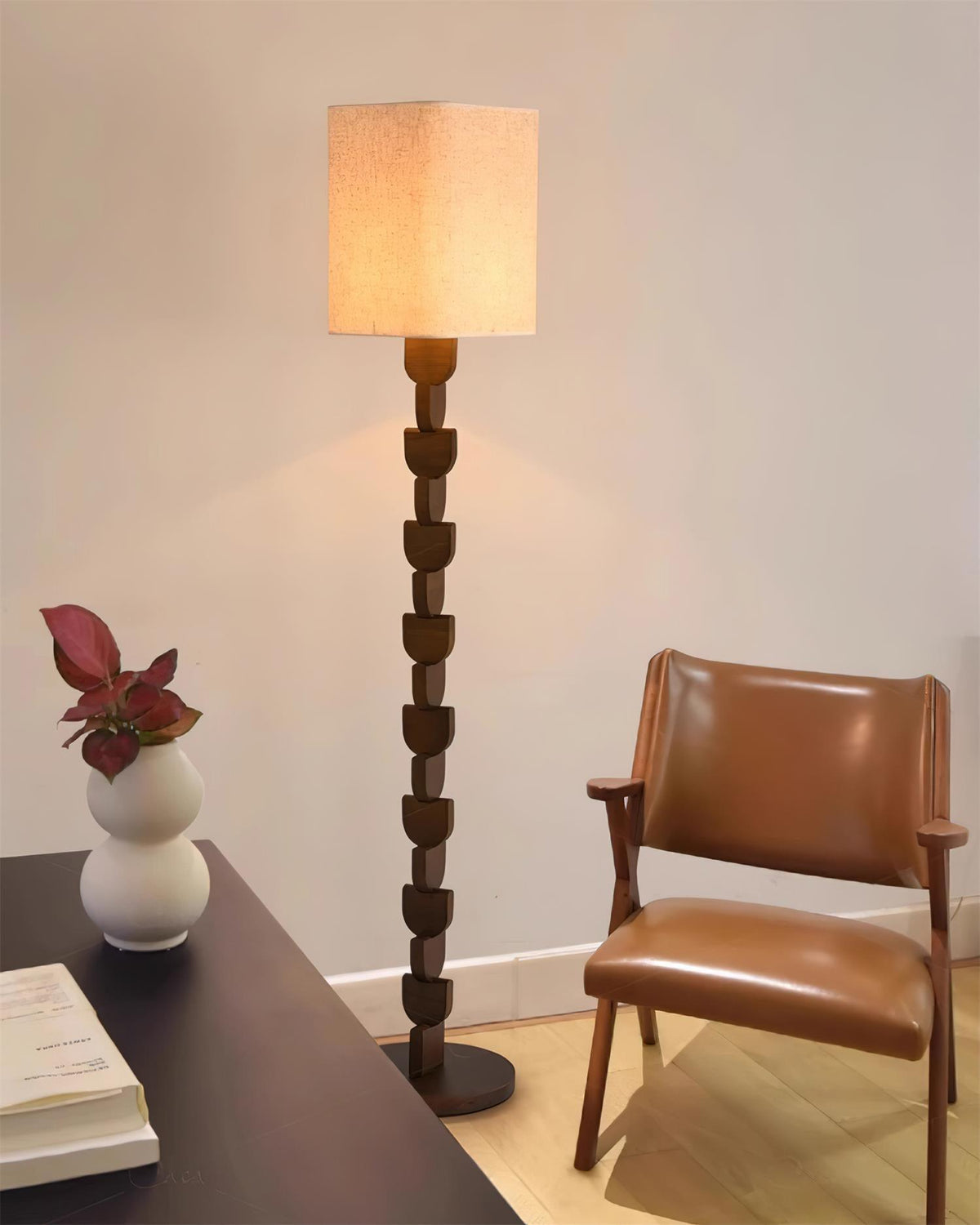 Rinoreria lampada da terra in legno