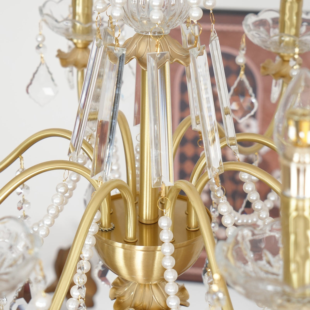 Lampadario Corpo in ottone Gocce di Cristallo Perla Eleganza vintage