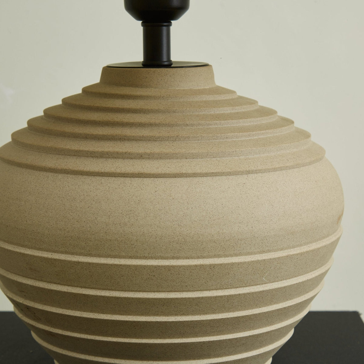Serano lampada da tavolo Rustic Ridge Beige