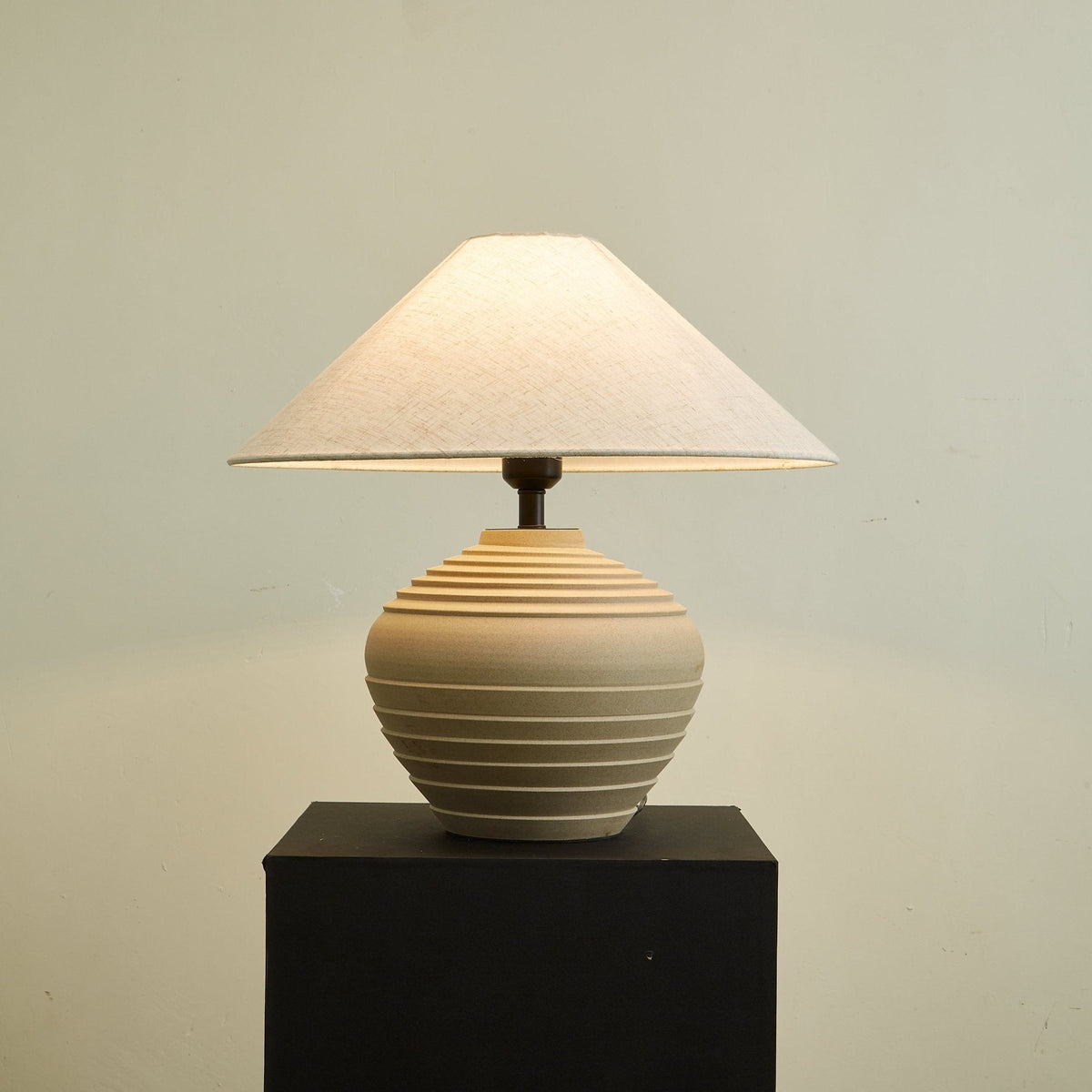 Serano lampada da tavolo Rustic Ridge Beige
