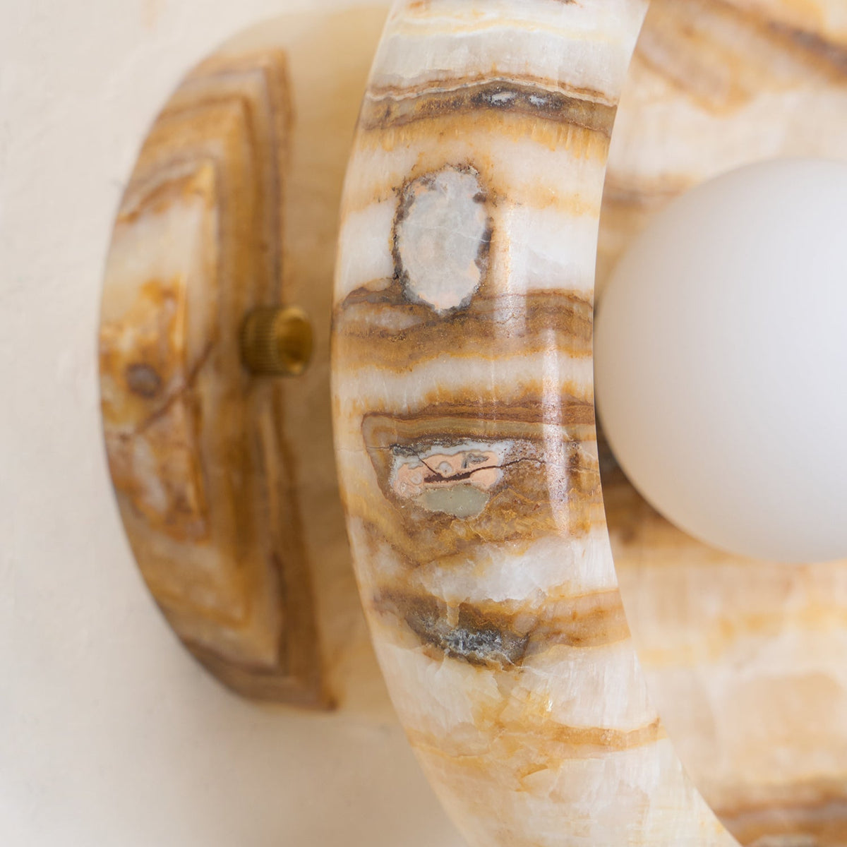 Onvix Natural Onyx lampada da parete