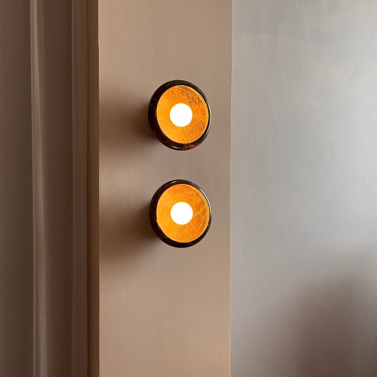 Onvix Natural Onyx lampada da parete