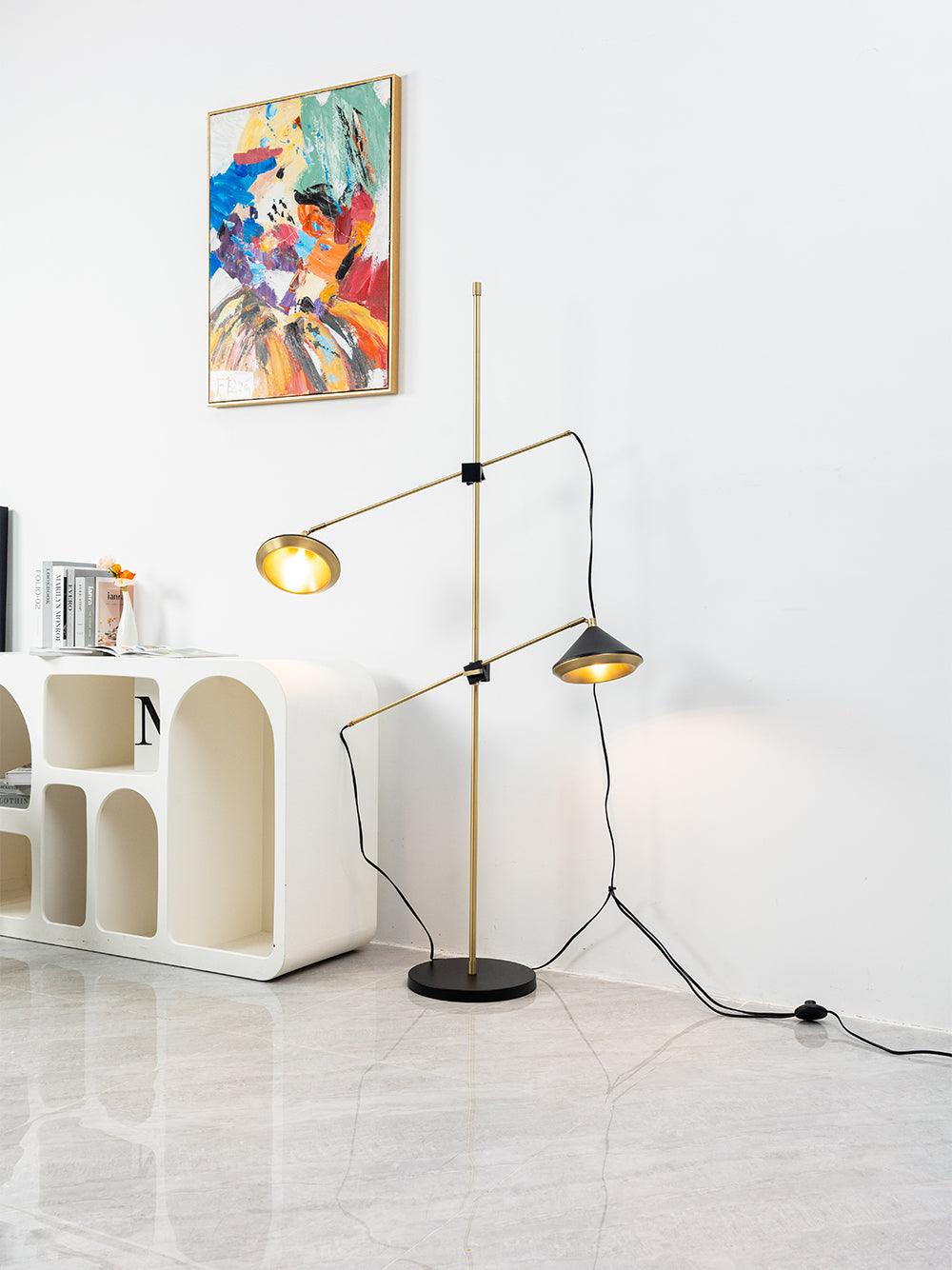 Mylirir lampada da terra Art Deco in ottone