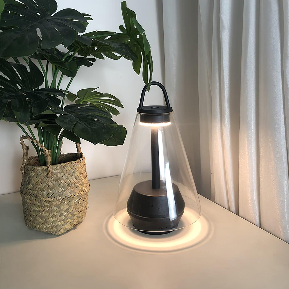 Emarir lampada da tavolo in vetro scandinavo