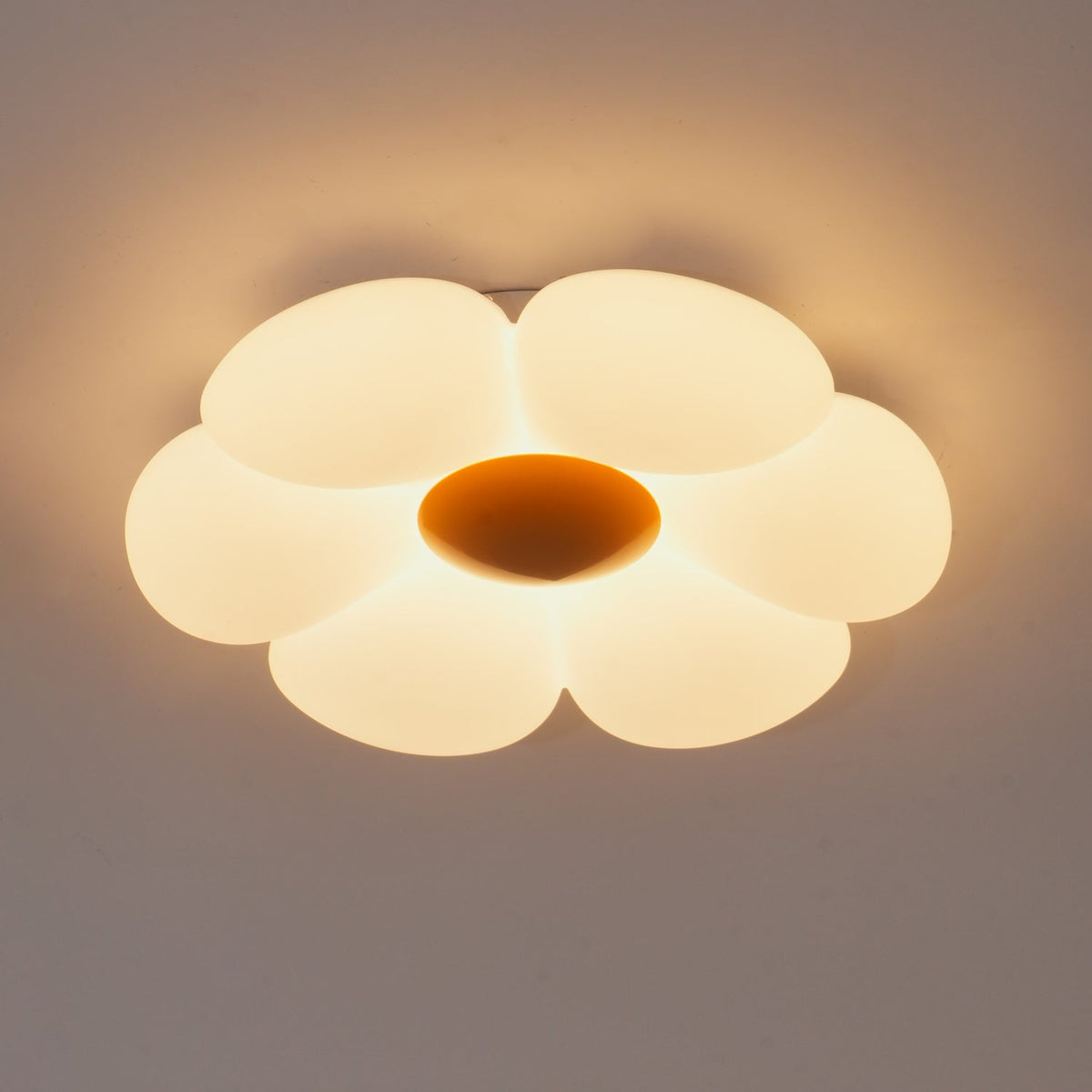 Liorinella lampada da soffitto a forma di fiore a sei petali per camera da letto bambini