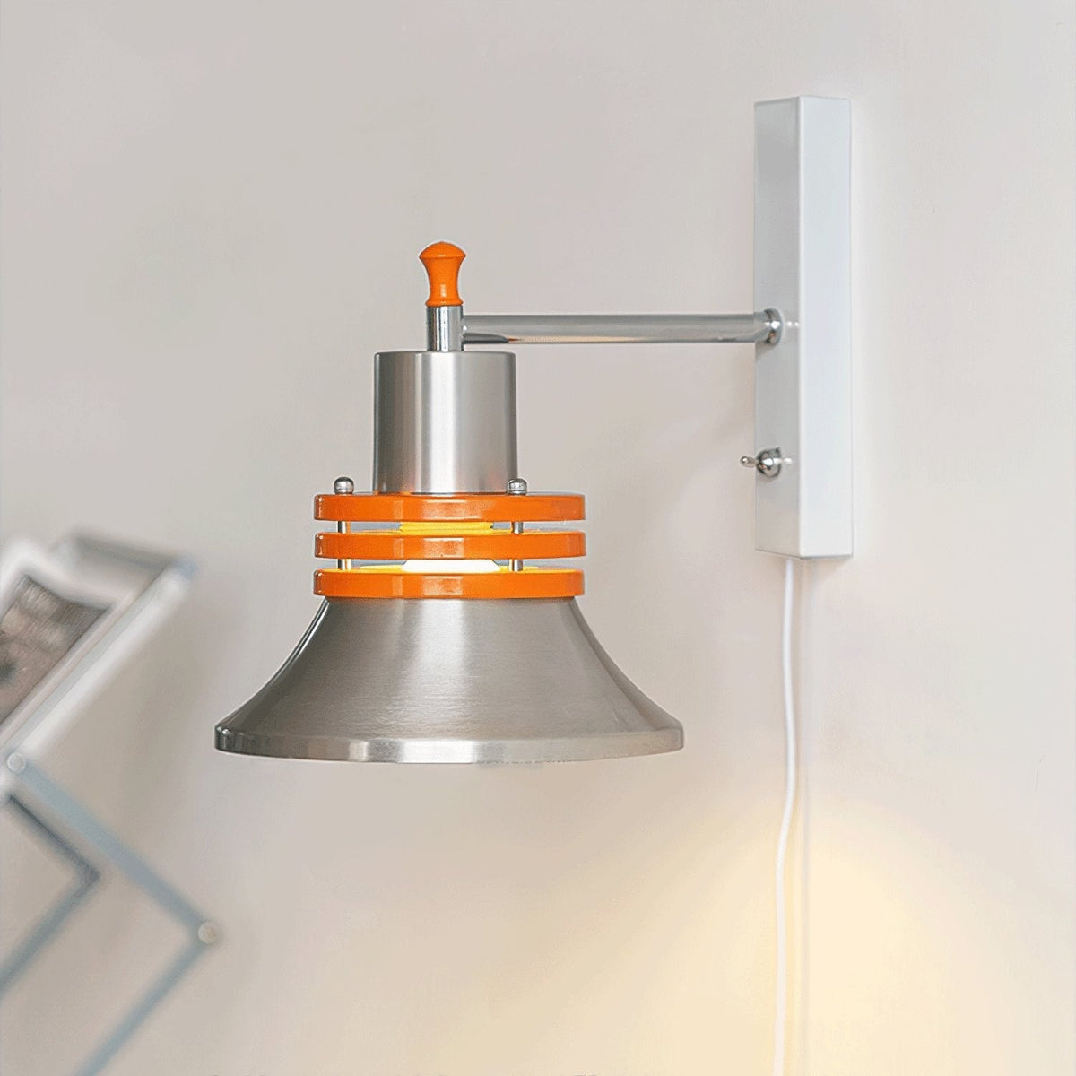 Lioriveria lampada da parete minimalista