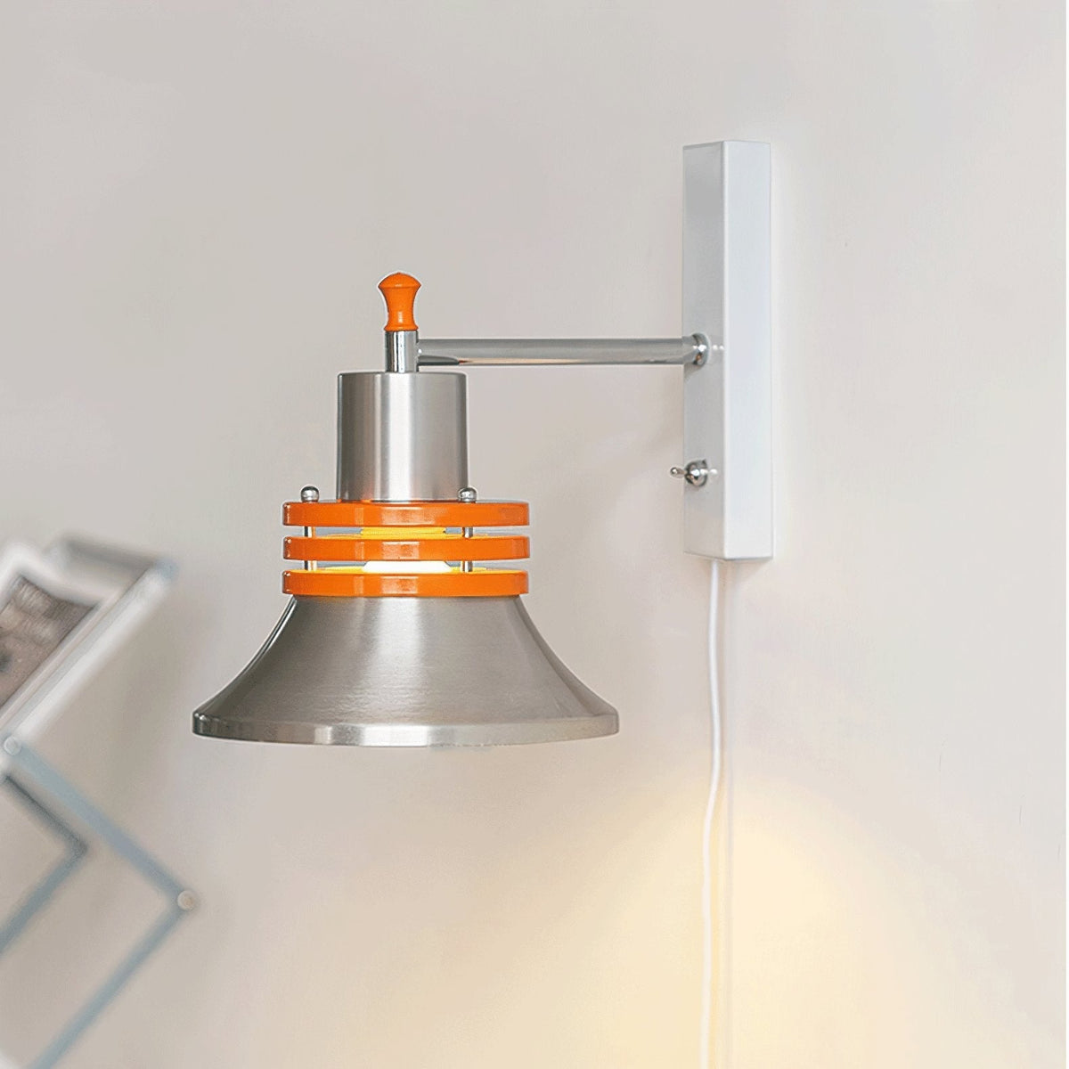 Lioriveria lampada da parete minimalista