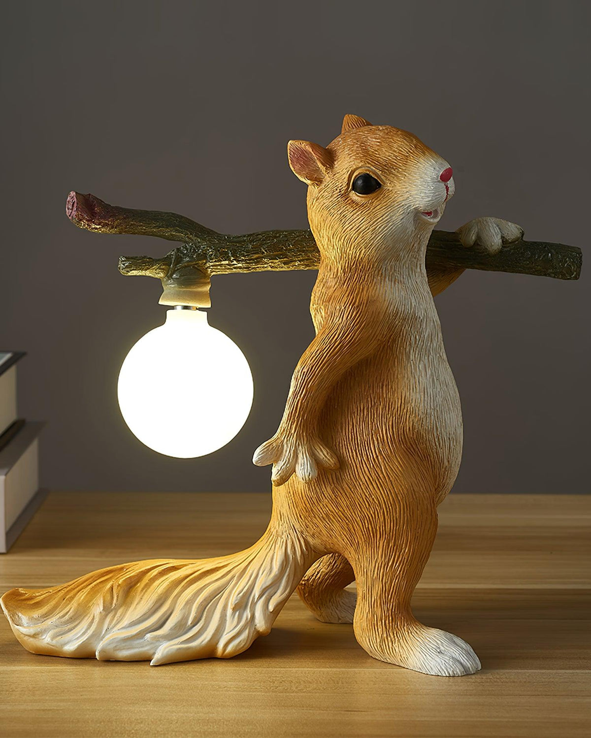 Squirrel lampada da tavolo