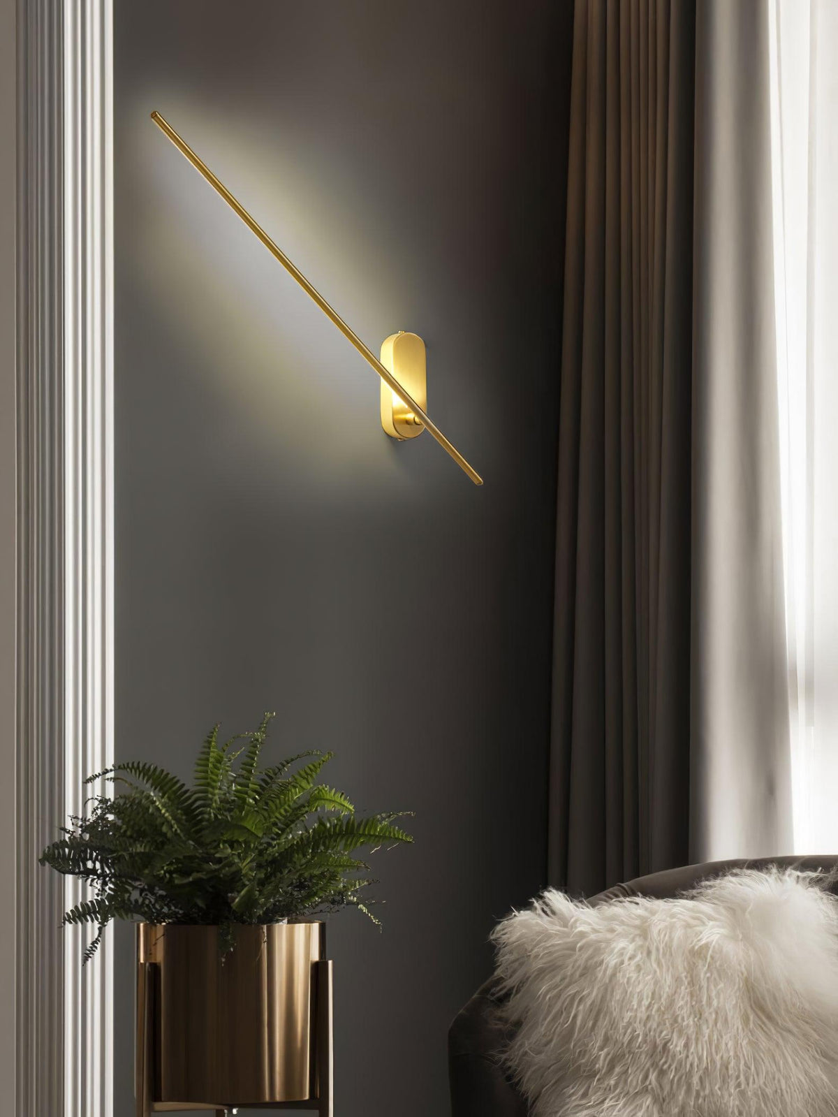 Marissa lampada da parete Stick Shaped in ottone