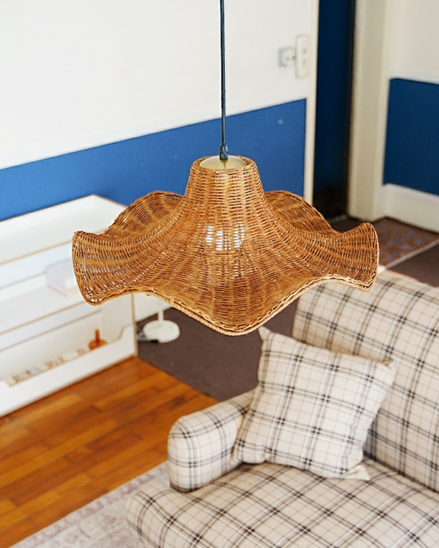 Ravelle lampada a sospensione in rattan plissettato