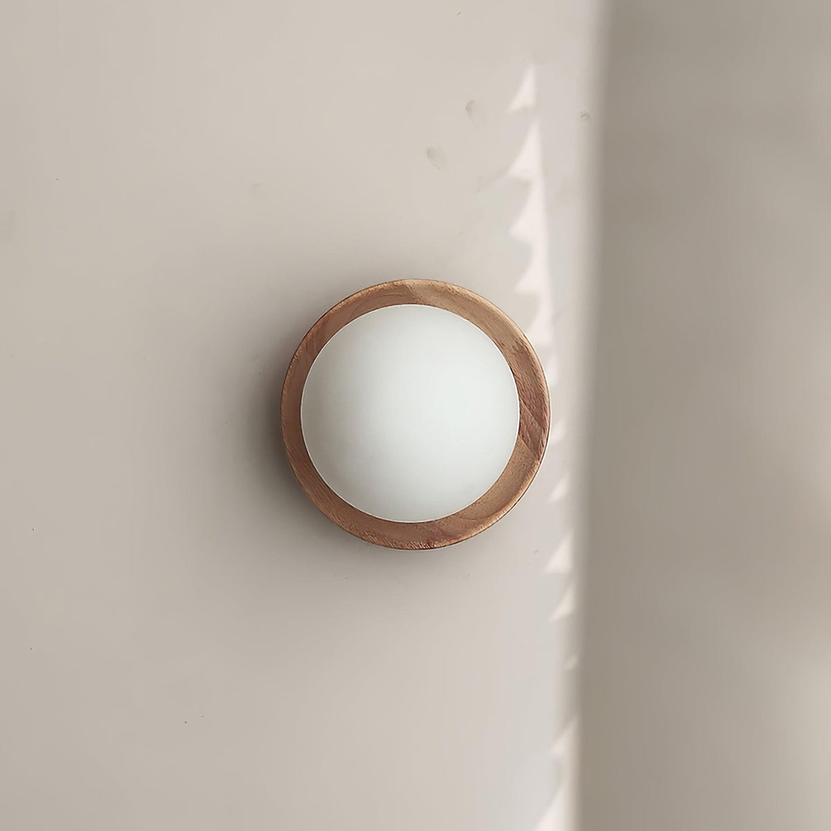 Lampada da parete Corpo in metallo con bordo in legno stile minimalista